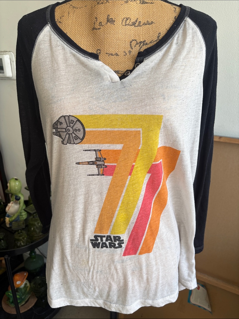 Star Wars Women's 3/4 Sleeve Raglan Graphic Tee - White & Black - Picture 2 of 5
